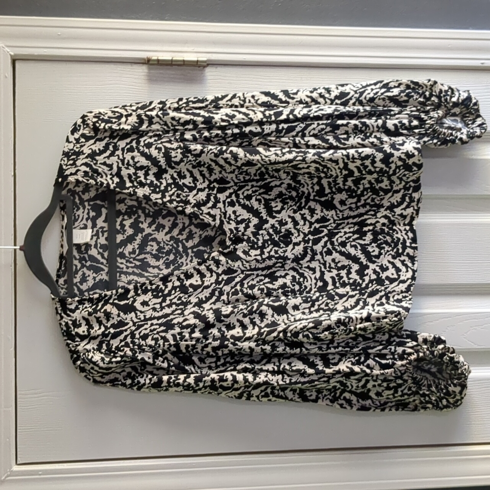 Black and white print shirt
